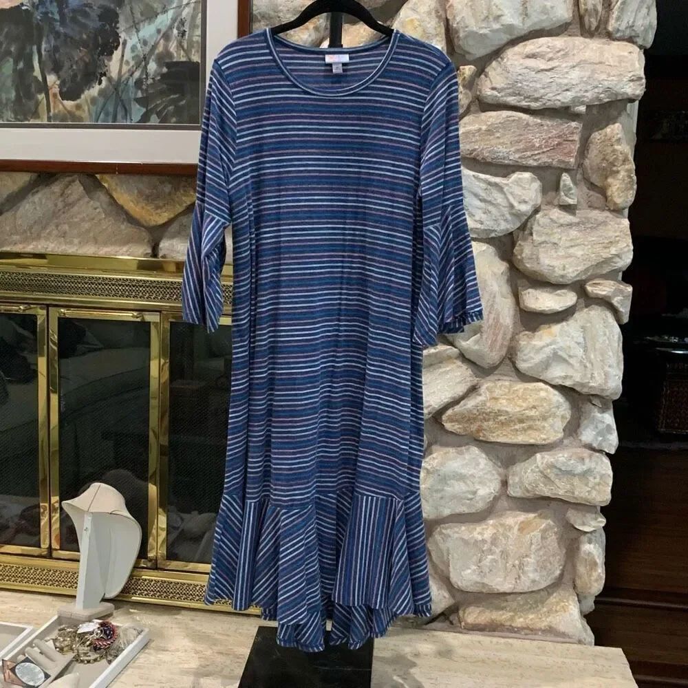 Women’s Lularoe Maureen dress size M